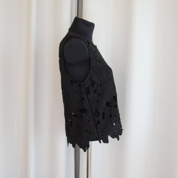 Anthropologie Black Guipure Floral Lace Sleeveless Top Sz M - Picture 4 of 7